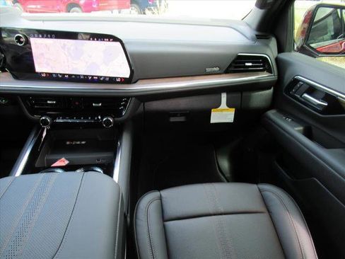 New 2026 Chevrolet Tahoe High Country image 14