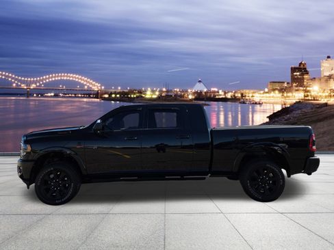 Used 2022 RAM 3500 Limited image 2