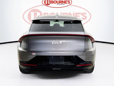 Used 2023 Kia EV6 Wind w/ Wind Technology Package AWD/4WD image 10