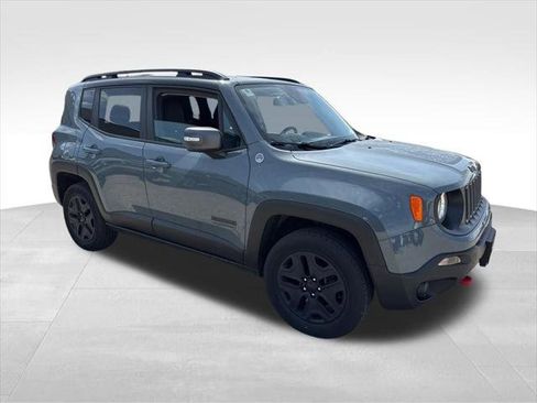 Certified 2017 Jeep Renegade Trailhawk AWD/4WD image 1
