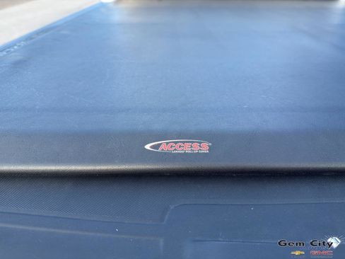 Used 2021 Chevrolet Silverado 1500 LTZ image 8