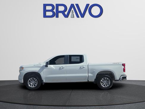 Used 2026 Chevrolet Silverado 1500 RST AWD/4WD image 6