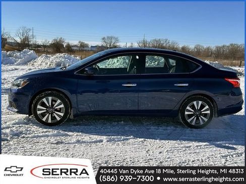 Used 2019 Nissan Sentra SV w/ Special Edition Package image 2