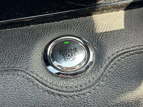 Used 2019 Lincoln Navigator L Reserve AWD/4WD image 20