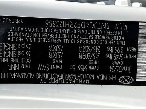 Used 2024 Hyundai Santa Cruz SEL w/ Activity Package image 13