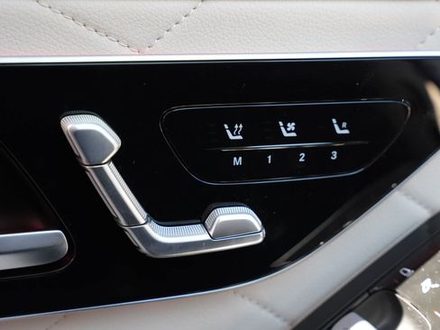 Used 2022 Mercedes-Benz S 580 S 580 image 14