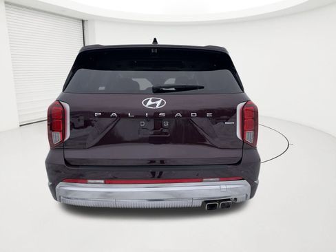 Used 2023 Hyundai Palisade Calligraphy image 6