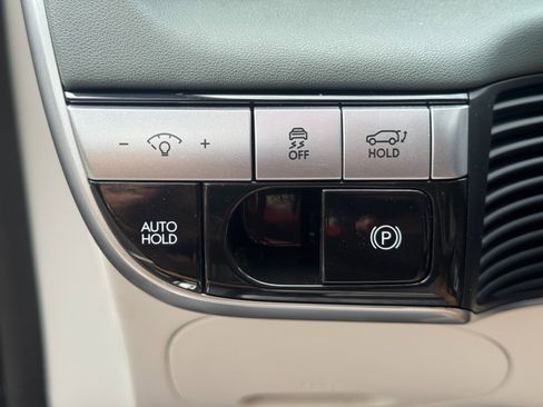 Used 2022 Hyundai Ioniq 5 Limited RWD image 17
