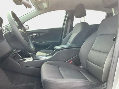 Used 2024 Chevrolet Malibu LT FWD image 11