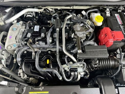 Used 2025 Nissan Sentra S FWD image 30