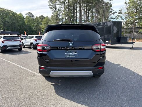 Certified 2025 Honda Pilot EX-L image 6