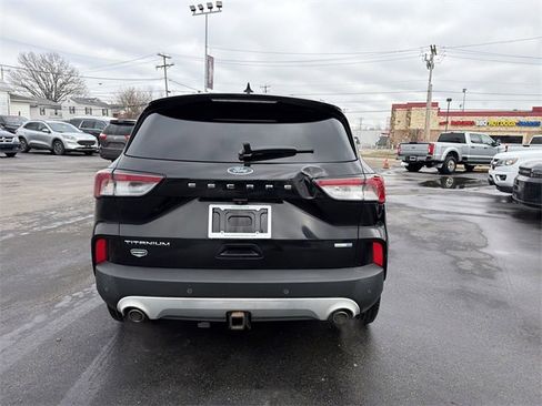 Used 2020 Ford Escape Titanium w/ Titanium Premium Package 2.0 image 4