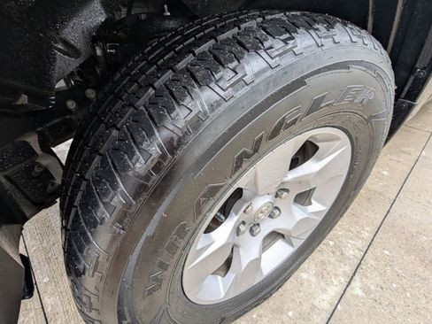 Used 2024 RAM 1500 Big Horn image 46