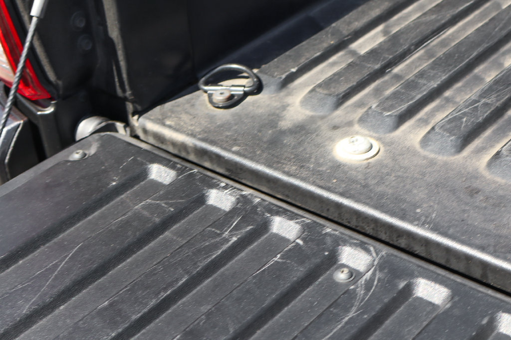 Used 2022 Toyota Tacoma SR5 AWD/4WD image 9