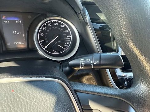 Used 2022 Toyota Camry LE image 29