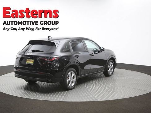 Used 2024 Honda HR-V LX image 39