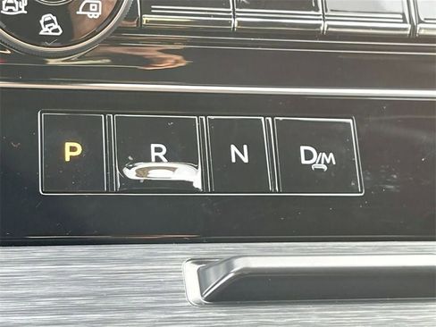 New 2025 Nissan Armada SL w/ Captain's Chari Seat Package image 19