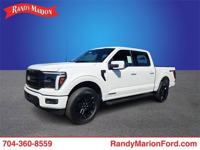 New 2025 Ford F150 Lariat w/ Equipment Group 501A Mid