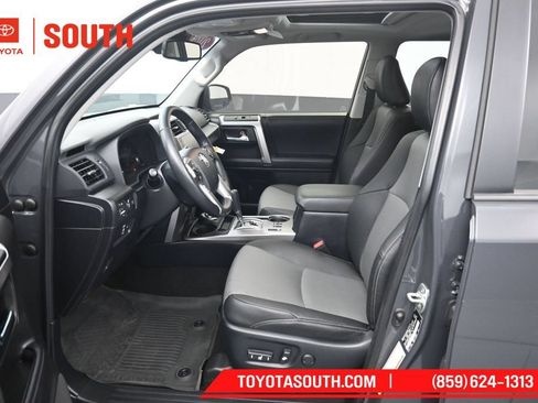 Used 2024 Toyota 4Runner SR5 Premium w/ Moonroof Package AWD/4WD image 9