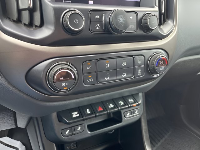 Used 2019 Chevrolet Colorado Z71 AWD/4WD image 20