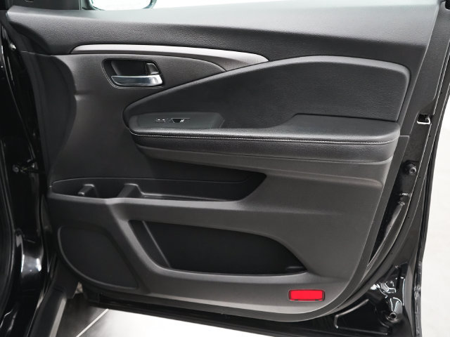 Used 2022 Honda Ridgeline RTL image 16