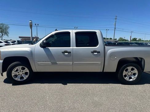 Used 2010 Chevrolet Silverado 1500 LT w/ Power Pack Plus RWD image 26