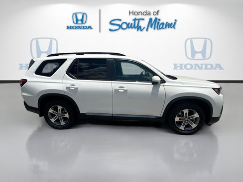 New 2026 Honda Pilot EX-L image 8
