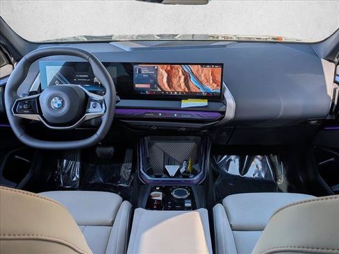 Used 2025 BMW X3 xDrive30i w/ Convenience Package AWD/4WD image 18
