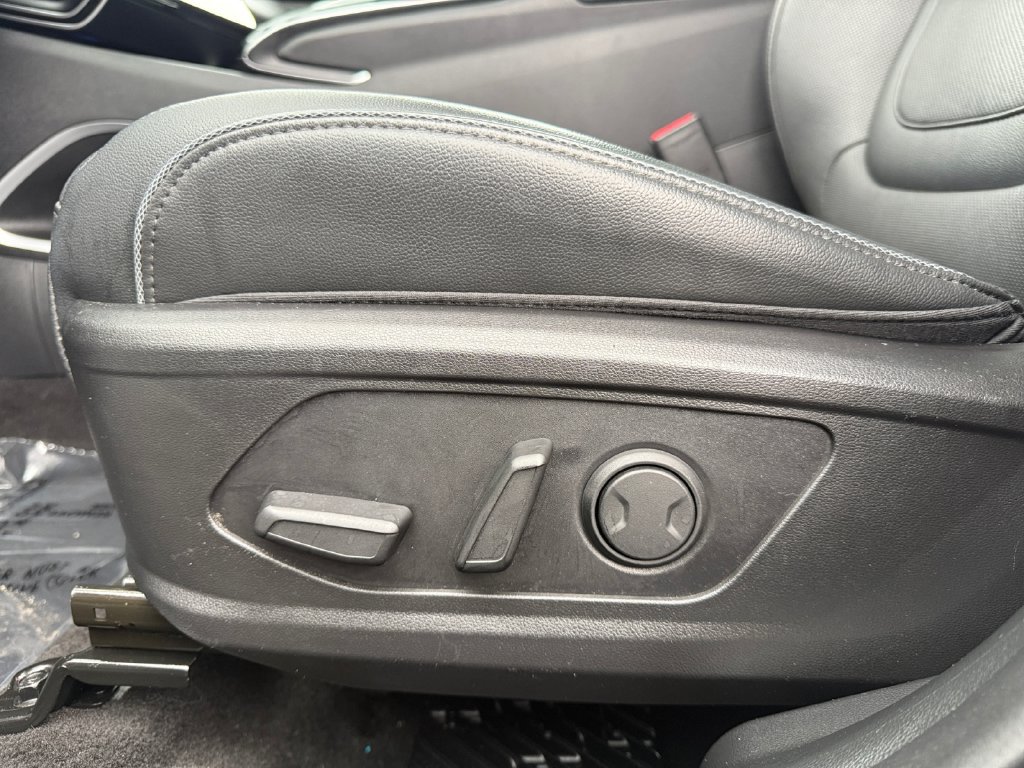 Used 2023 Hyundai Tucson Limited AWD/4WD image 10