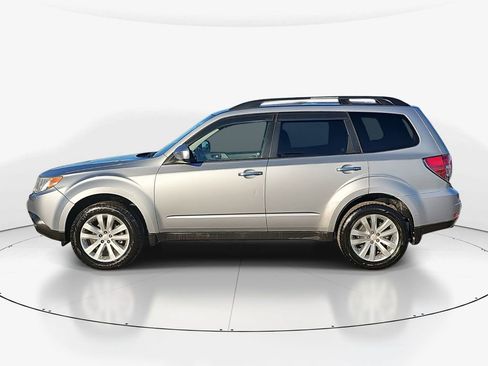 Used 2012 Subaru Forester 2.5X Limited image 8