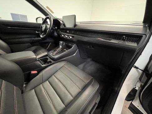 Used 2025 Honda CR-V Sport-L image 10