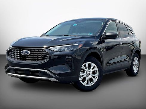 Used 2024 Ford Escape Active AWD/4WD image 3