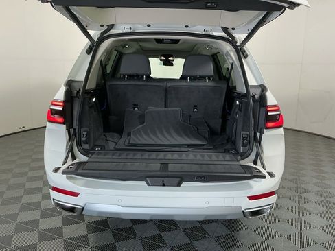 Certified 2025 BMW X7 xDrive40i AWD/4WD image 31
