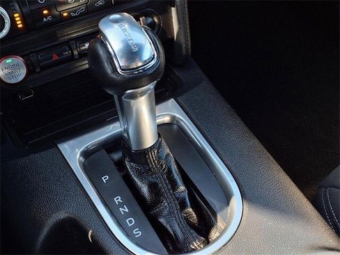 Certified 2021 Ford Mustang Coupe image 38