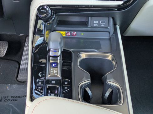 Used 2024 Lexus NX 350 AWD image 18