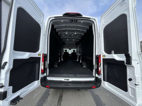 New 2026 Ford Transit 250 148 High Roof Extended w/ Load Area Protection Package RWD image 20