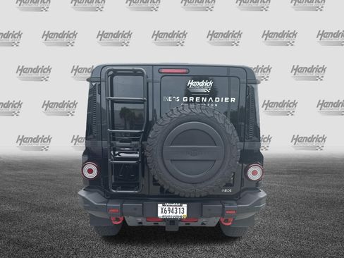 Used 2025 INEOS Grenadier AWD/4WD image 8