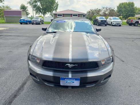 Used 2011 Ford Mustang Convertible w/ 101A Rapid Spec Order Code RWD image 3