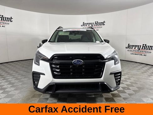 Used 2025 Subaru Ascent Bronze Edition w/ Onyx Package AWD/4WD image 3