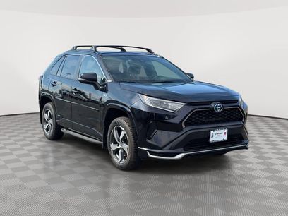 Used 2021 Toyota RAV4 SE w/ Weather & Moonroof Package