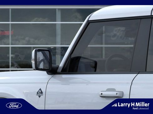 New 2025 Ford Bronco Outer Banks w/ Sasquatch Package AWD/4WD image 22