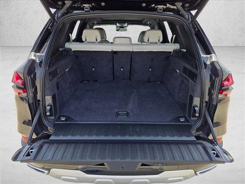 Used 2025 BMW X5 sDrive40i image 6