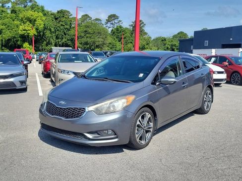 Used 2016 Kia Forte EX FWD image 5