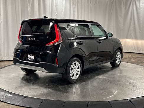 Certified 2023 Kia Soul LX image 8