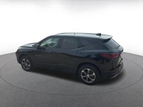 Used 2026 Chevrolet Blazer LT FWD image 8
