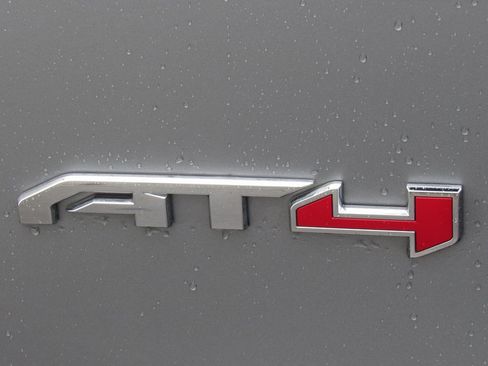 Used 2023 GMC Yukon XL AT4 w/ AT4 Premium Package image 8