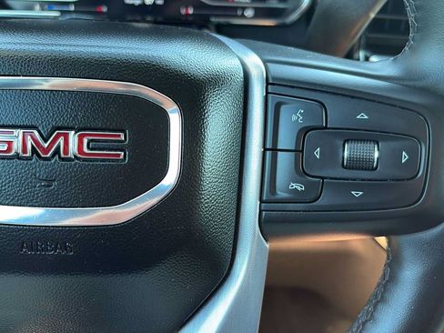 Used 2023 GMC Sierra 1500 Elevation AWD/4WD image 10