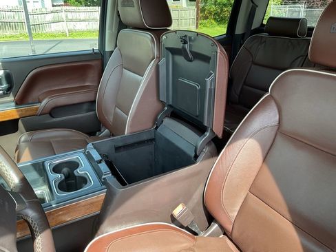 Used 2016 Chevrolet Silverado 3500 High Country w/ Duramax Plus Package AWD/4WD image 29