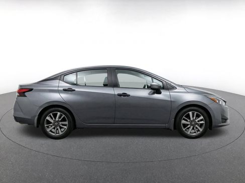 Used 2025 Nissan Versa SV FWD image 10