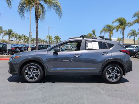 Used 2025 Subaru Crosstrek 2.5i Premium AWD/4WD image 7
